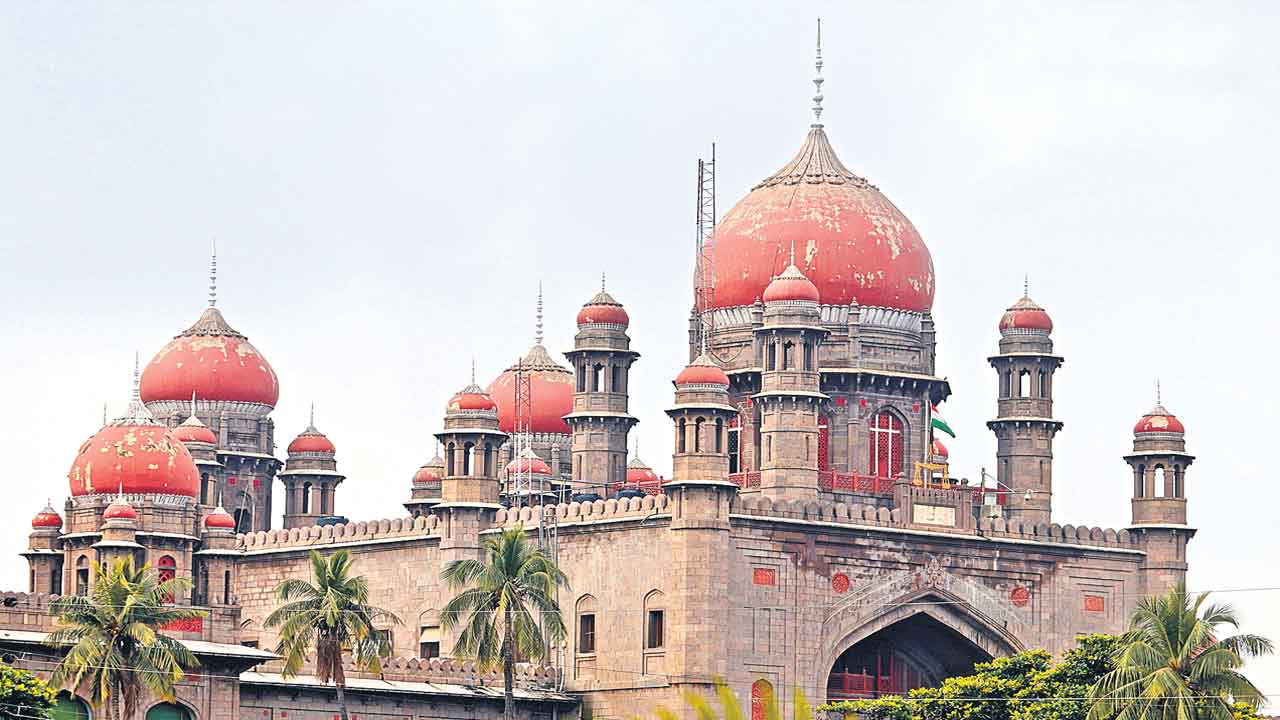 వేటు వేయాల్సిందే