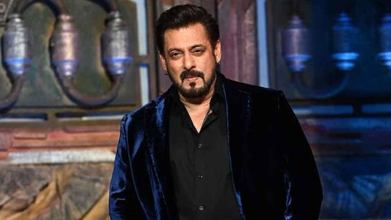 Salman Khan | క్షమాపణ చెప్పండి లేదా 5 కోట్లు చెల్లించండి.. సల్మాన్‌కు మరోసారి బెదిరింపు