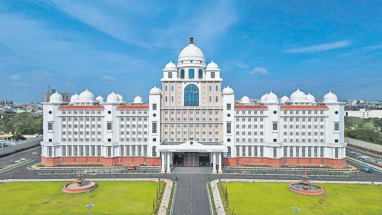 Telangana | పదేండ్ల రుణ ఫలం ప్రాజెక్టులు..