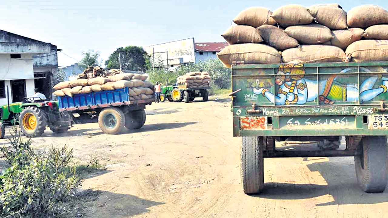 ధాన్యం కొనుగోలో జాప్యం