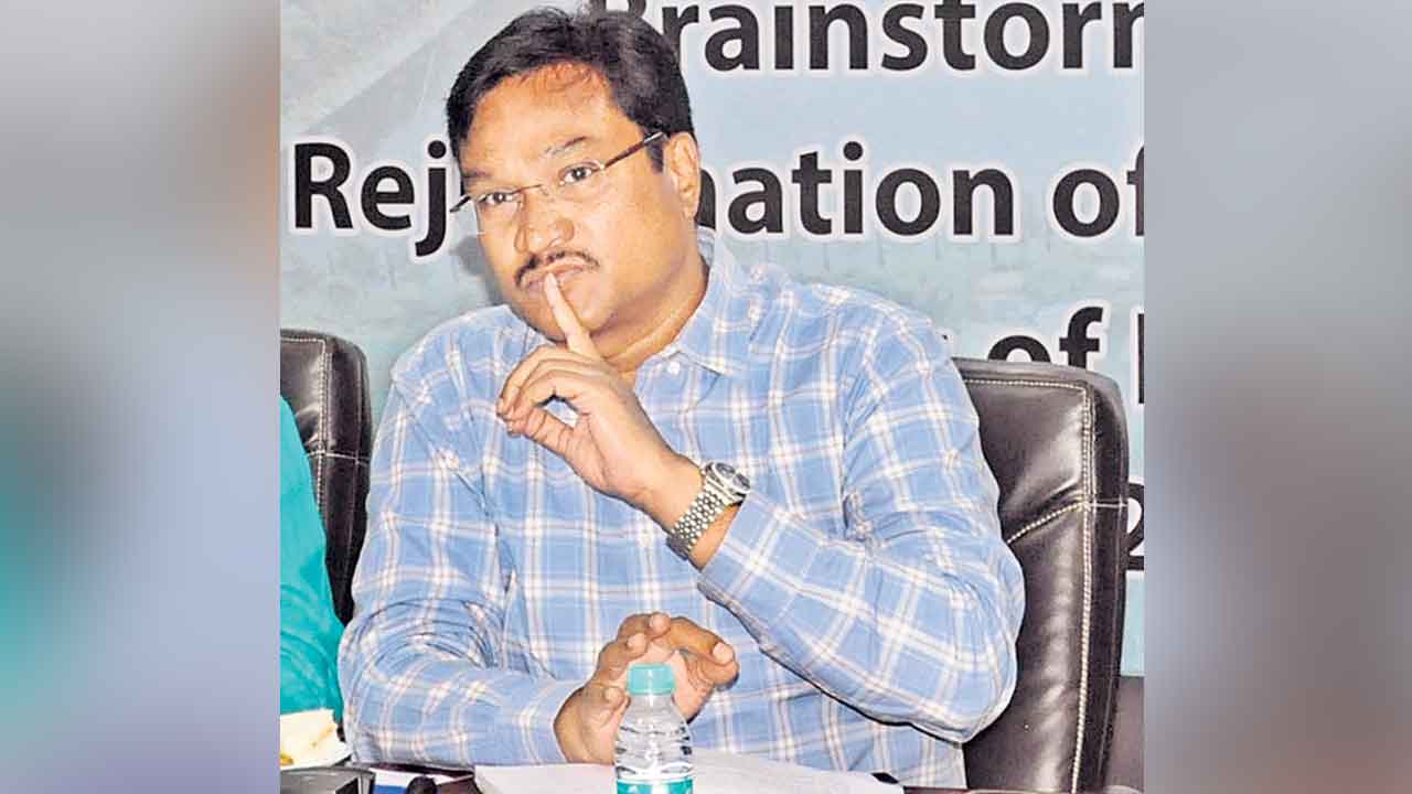 HYDRAA | హైడ్రా అస్త్రసన్యాసం దేనికి సంకేతం?.. కూల్చివేతలపై యూటర్న్‌ వెనుక మర్మమేమిటి?