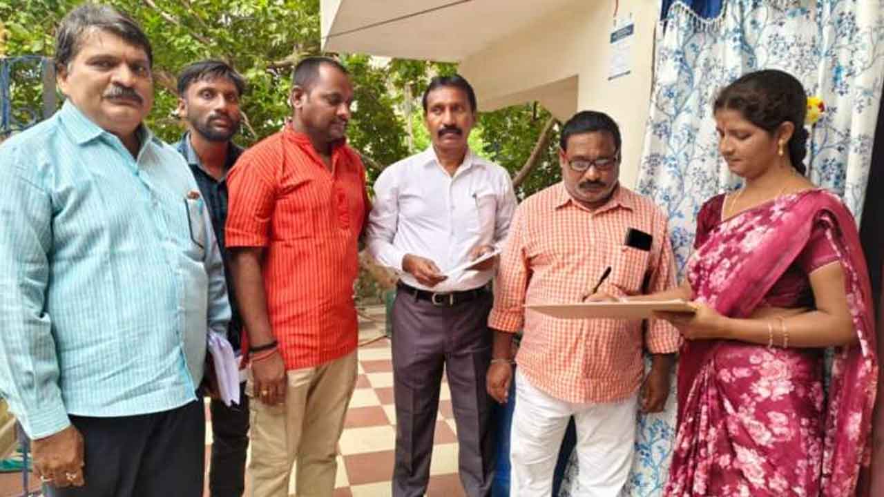 ఇంటింటి సర్వే ప్రారంభం