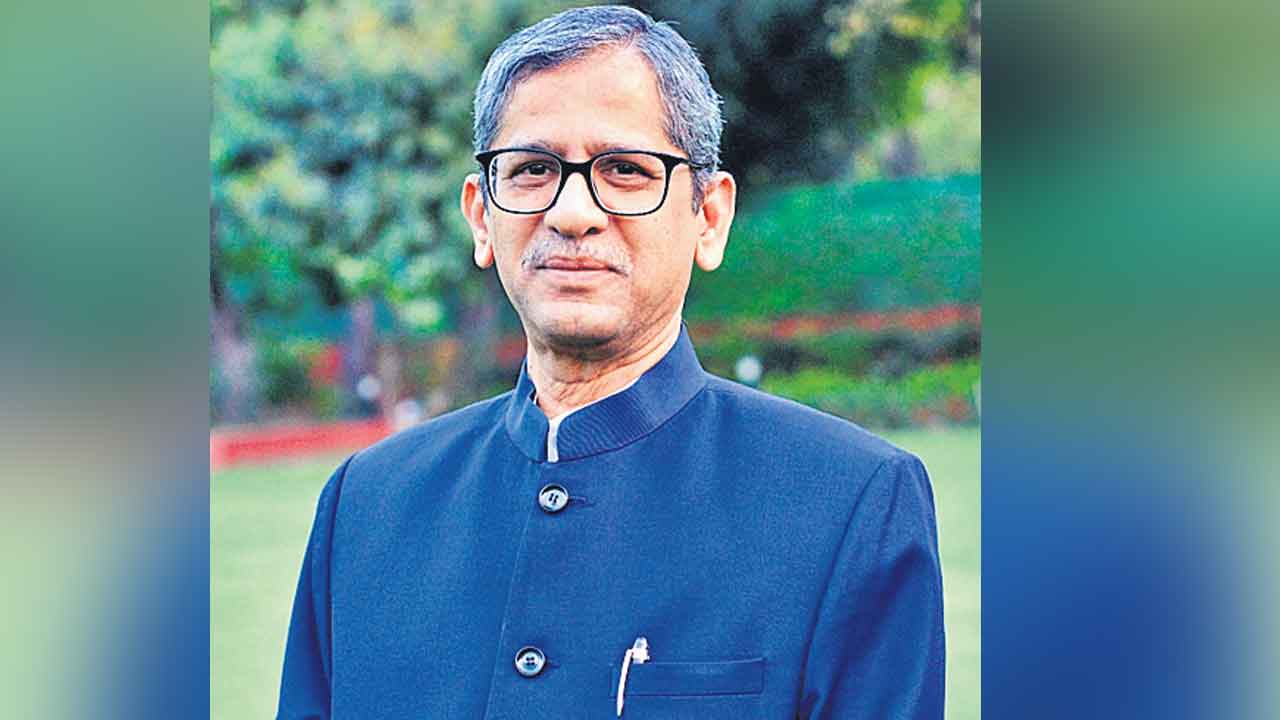 Justice NV Ramana | మధ్యవర్తిత్వం పాశుపతాస్త్రం.. భార్యాభర్తల వివాదాలూ పరిష్కరించుకోవచ్చు: జస్టిస్ ఎన్వీ రమణ