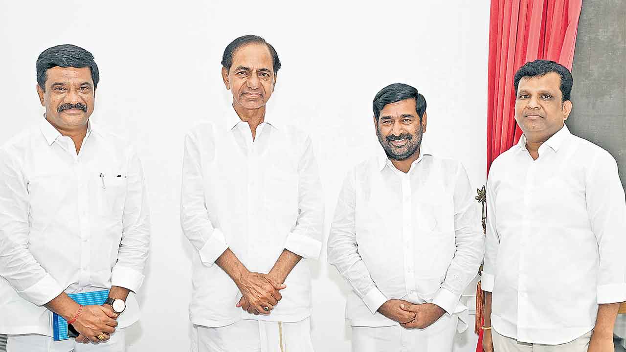 కేసీఆర్‌తో ఎమ్మెల్యేల భేటీ