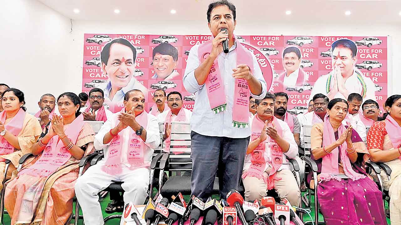 ‘అజ్ఞానులు చెరపలేని ఆనవాలు.. కేసీఆర్‌’