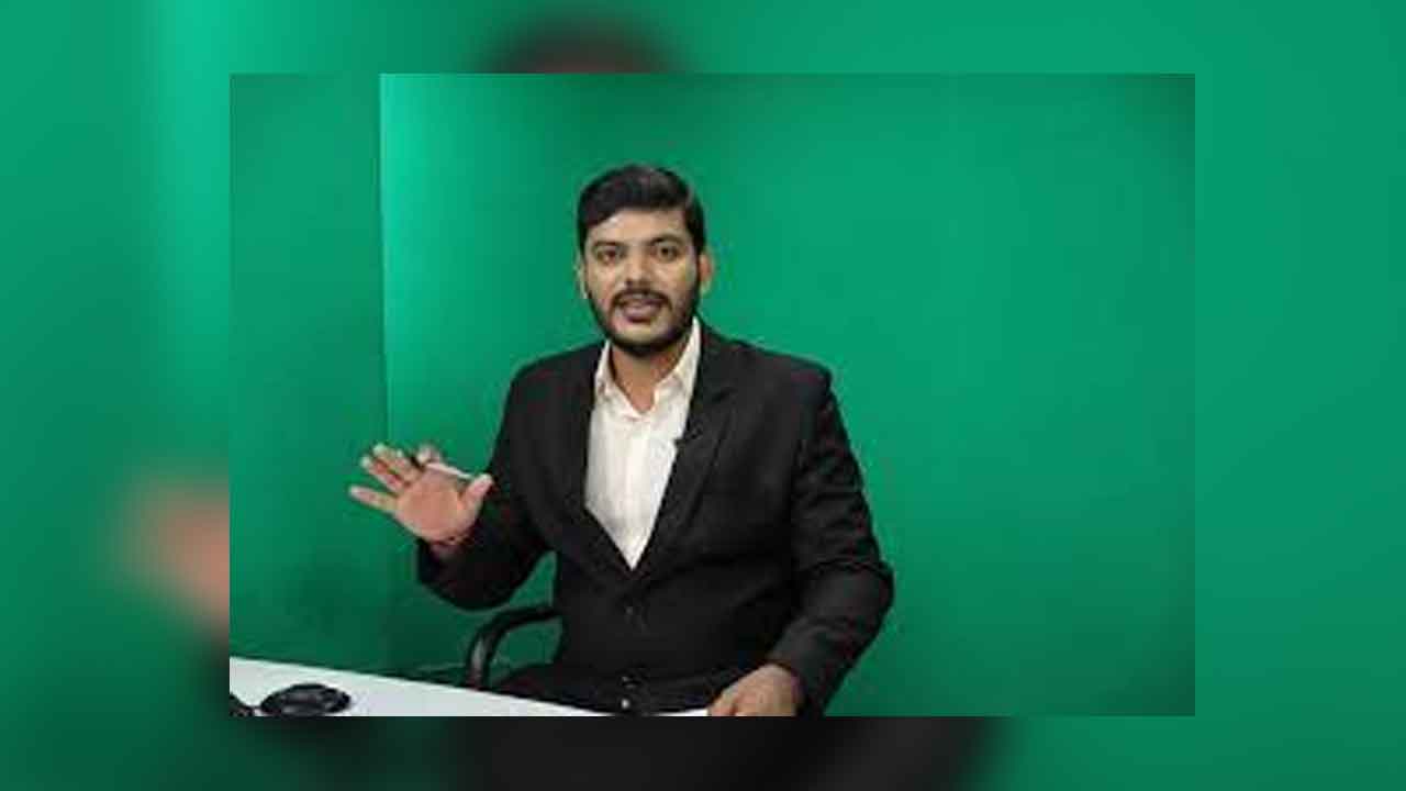 వైఆర్ టీవీ రిపోర్టర్ రంజిత్రెడ్డి అక్రమ అరెస్ట్