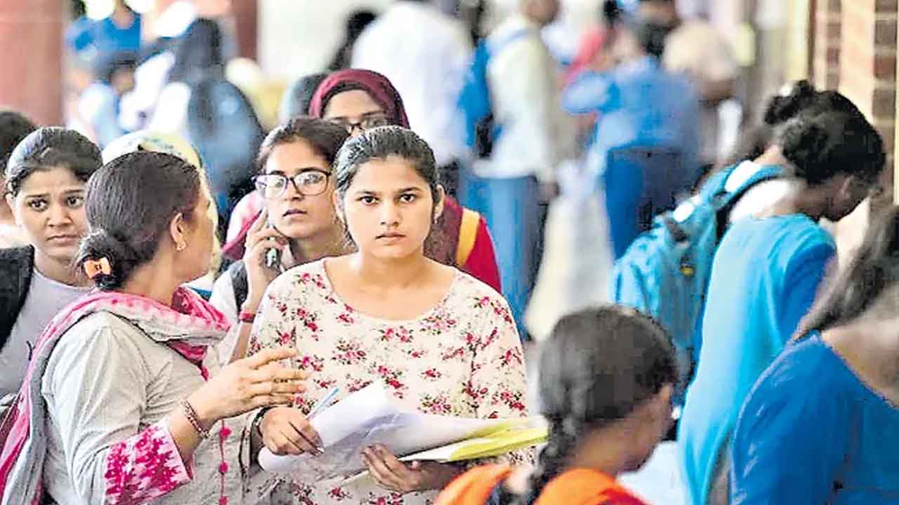 JEE | విద్యార్థులకు గుడ్‌న్యూస్‌.. ఇకపై వరుసగా మూడుసార్లు జేఈఈ అడ్వాన్స్‌డ్‌