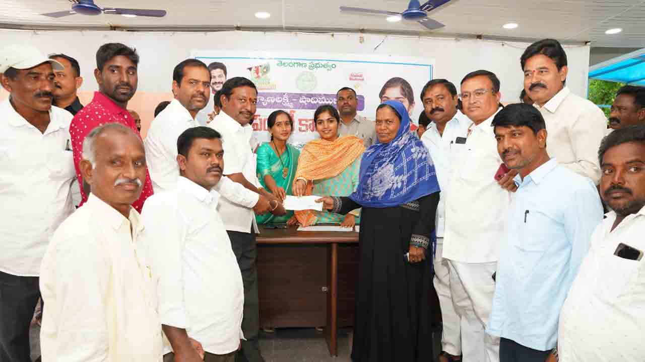 ‘కల్యాణలక్ష్మి, షాదీముబారక్‌’ పేదింటి బిడ్డలకు వరం