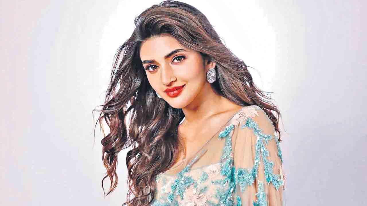 Sreeleela | కిస్సిక్‌ అంటూ కిర్రెక్కిస్తానంటున్న శ్రీలీల