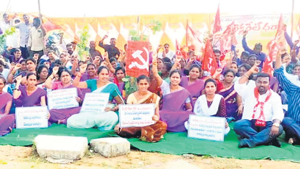 సమస్యలు పరిషరించకుంటే మరో పోరాటం