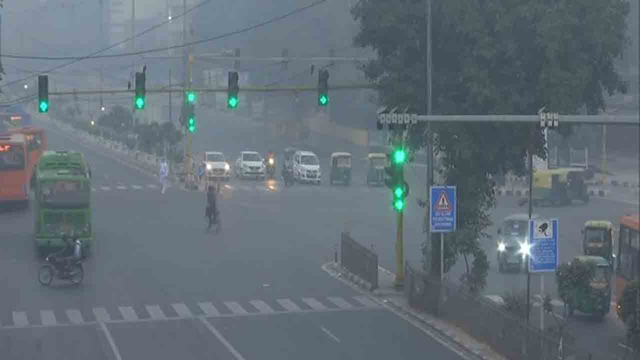 Air Pollution | కాలుష్య కోరల్లో ఢిల్లీ.. దీర్ఘకాలిక పరిష్కారానికై స్థానికుల డిమాండ్‌