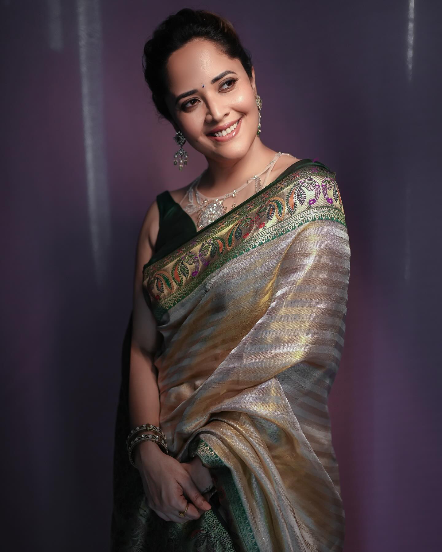 Anasuya Bharadwaj (6)