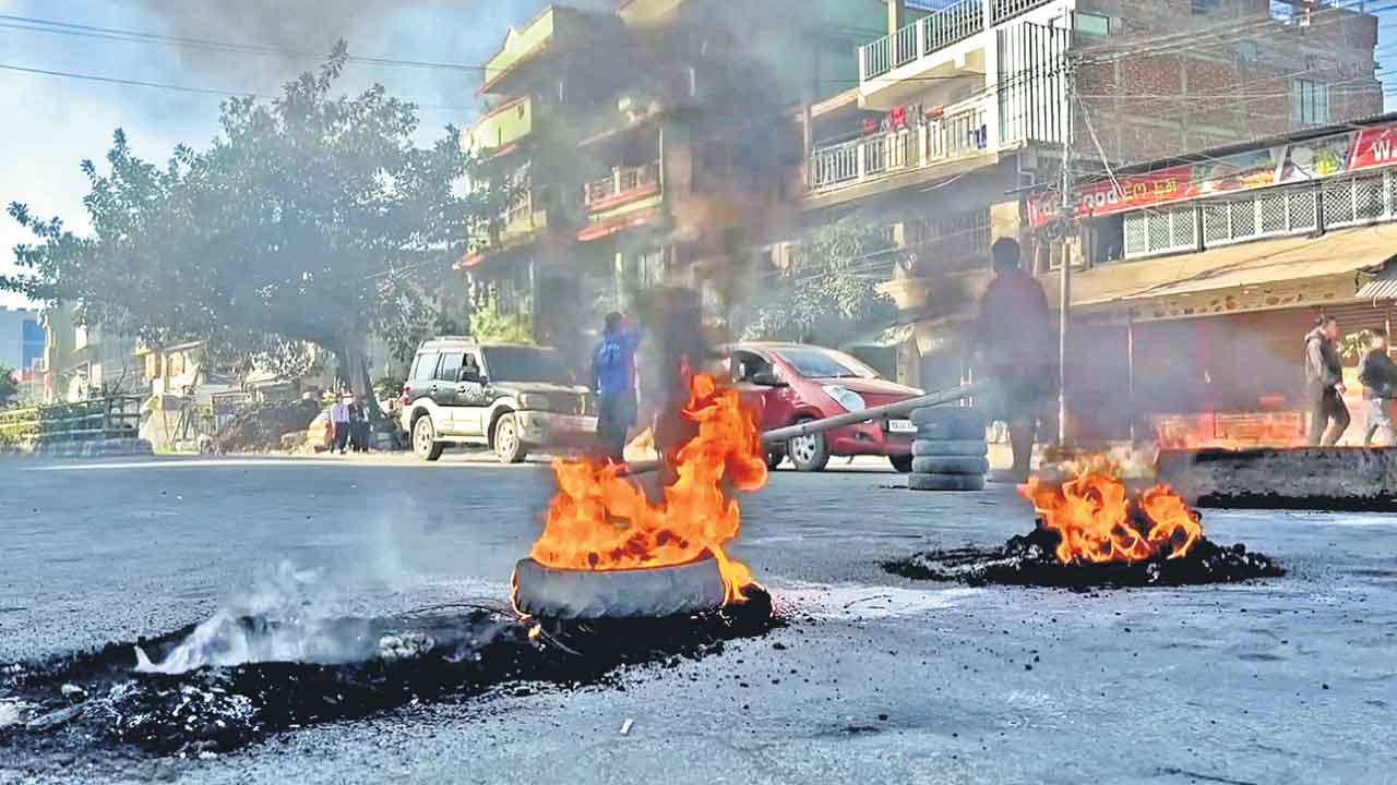 మళ్లీ భగ్గుమన్న మణిపూర్‌