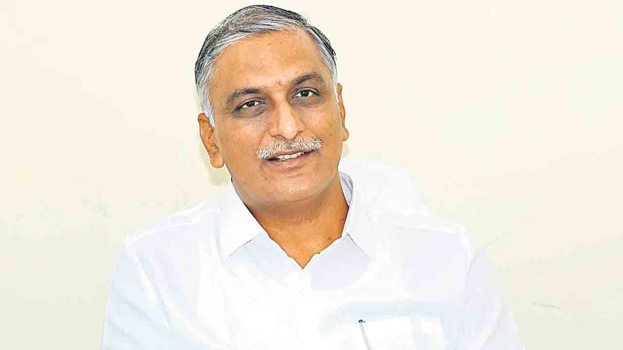 Harish Rao | ముమ్మాటికీ ప్రభుత్వ నిర్లక్ష్యమే.. విద్యార్థిని ప్రాణం తీసిన పాపం ఊరికే పోదు: హరీశ్‌ రావు