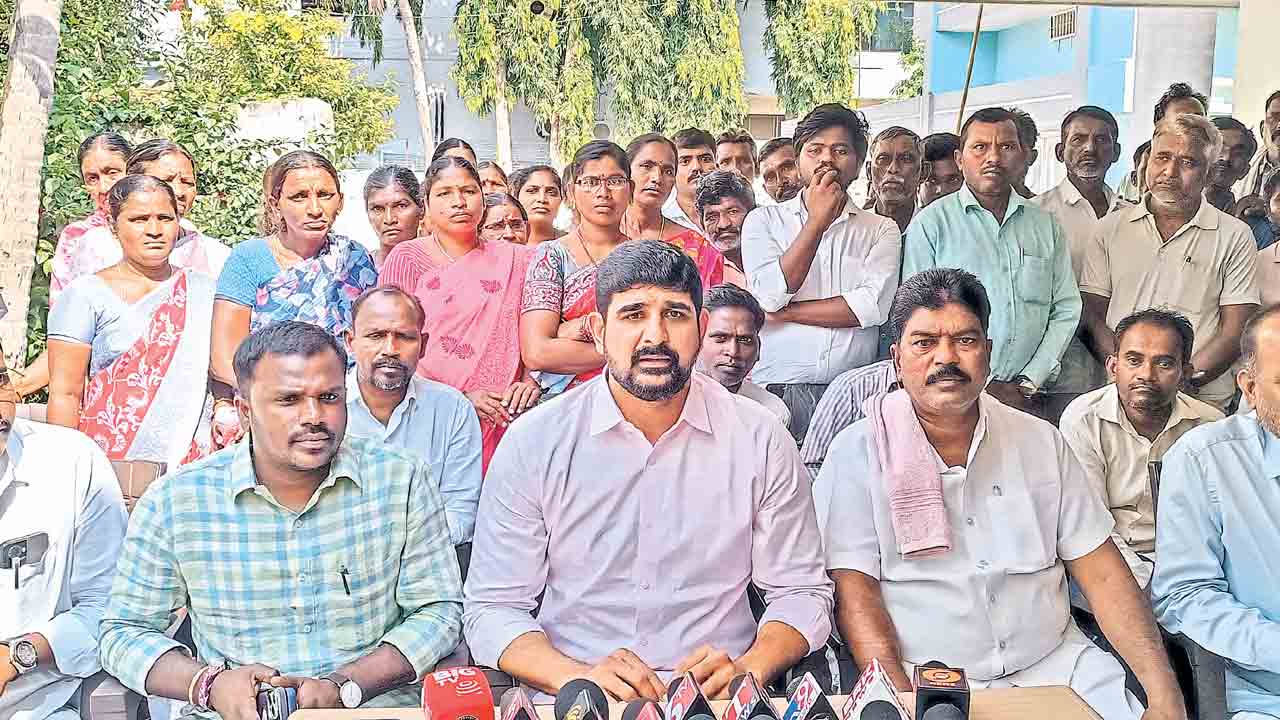 20 లోపు ‘దళితబంధు’ ఇవ్వకపోతే రణరంగమే