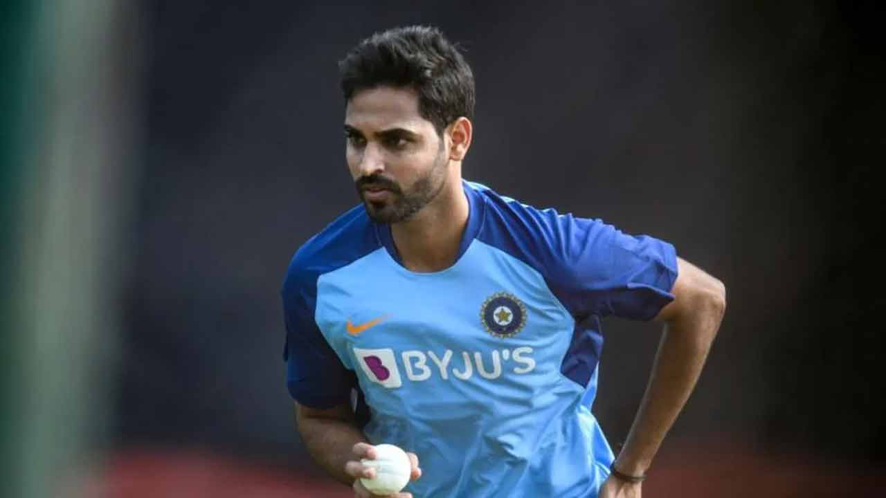 IPL 2025 auction | భువీ కోసం భారీగా వెచ్చించిన ఆర్సీబీ.. కొనసాగుతున్న ఐపీఎల్‌ వేలం