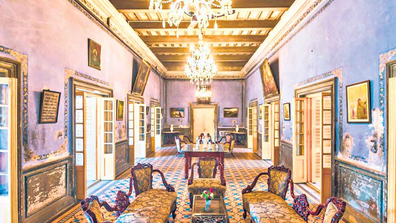 Buckingham Palace Of India