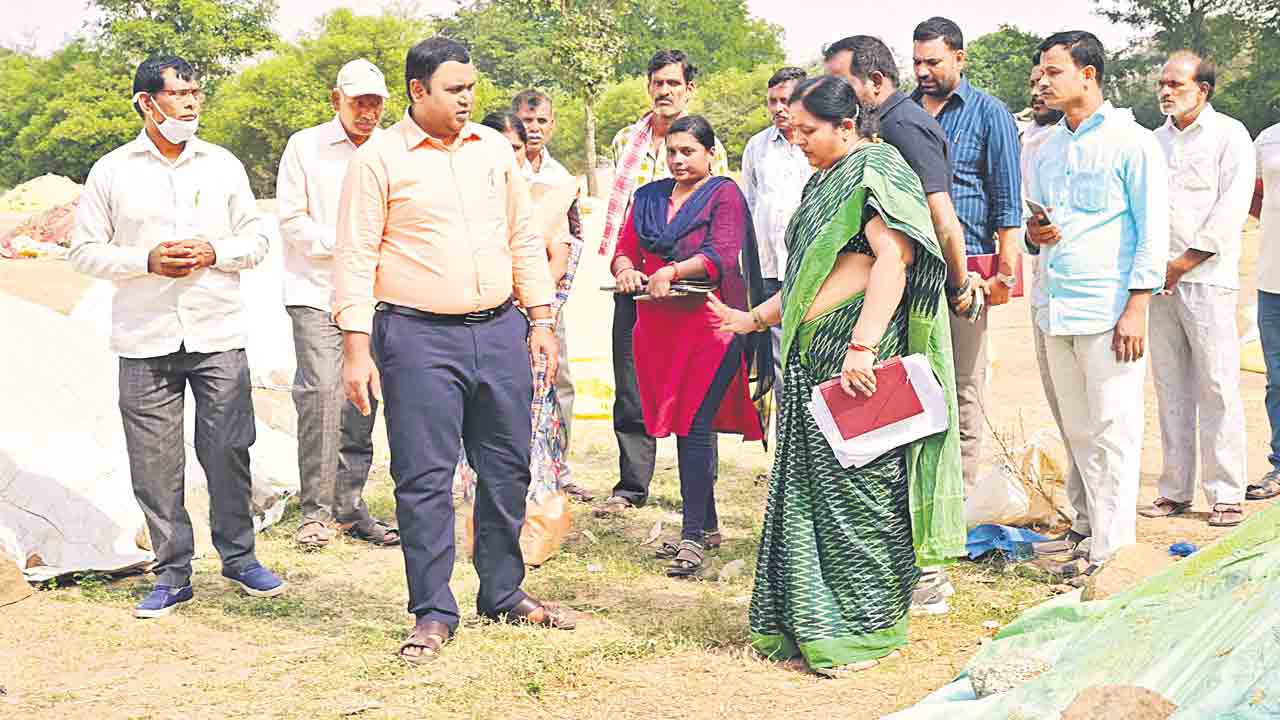 ధాన్యం కొనుగోళ్లు వేగవంతం చేయాలి