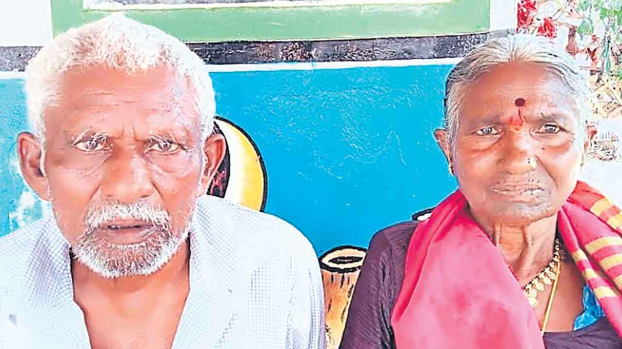 మరణంలోనూ వీడని బంధం