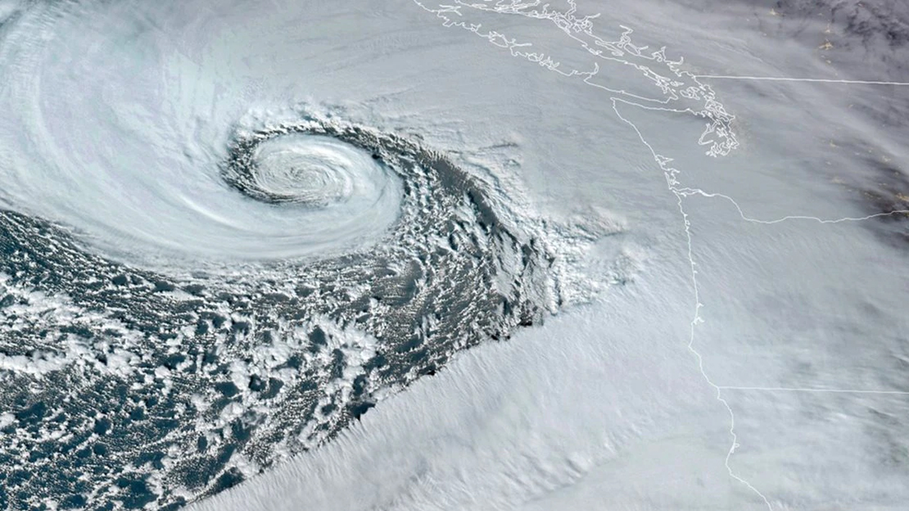 Fengal Cyclone | ఏపీ, తమిళనాడులో ‘ఫెంగల్‌’ బీభత్సం..! తుఫానుకు ఎవరు పెట్టారో తెలుసా..?