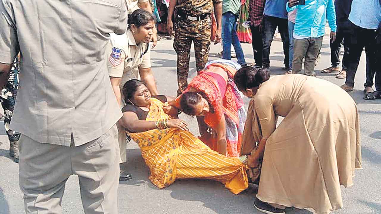 Dalit Bandhu Protest6