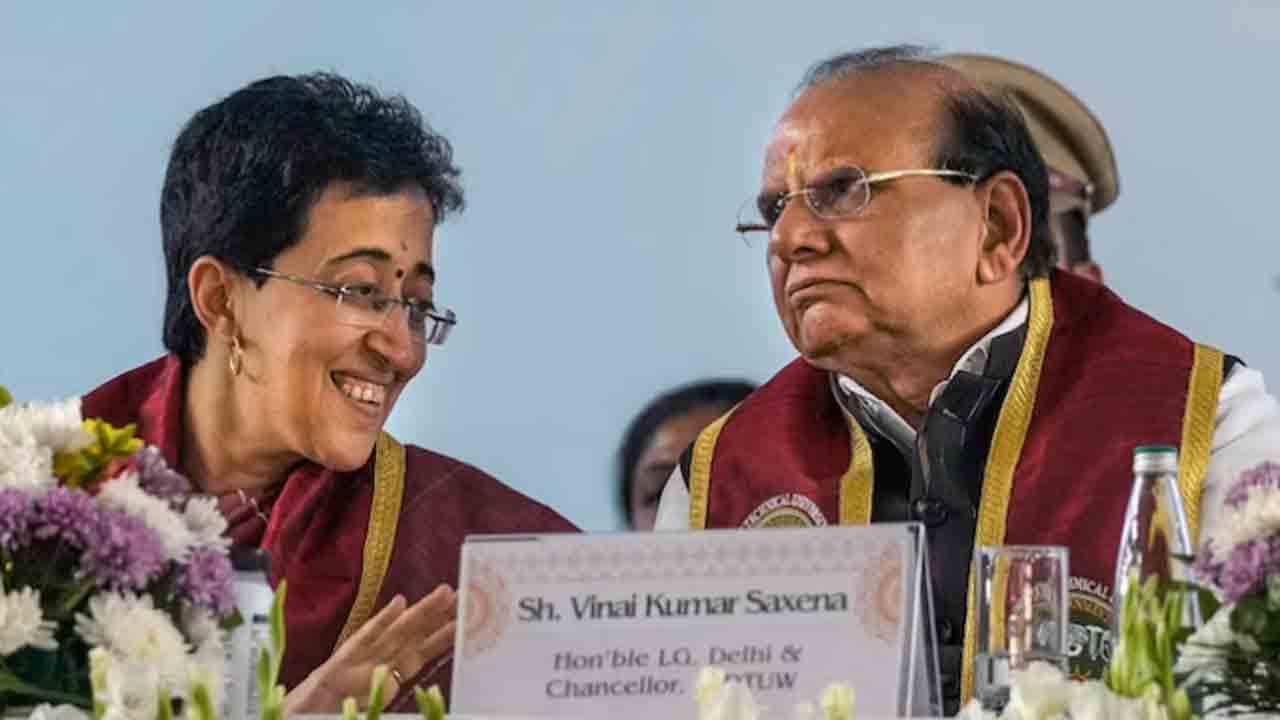 Delhi Lt Governor’s rare praise | కేజ్రీవాల్‌ కంటే అతిషి వెయ్యిరెట్లు బెటర్‌.. ఢిల్లీ ఎల్జీ   ప్రశంస