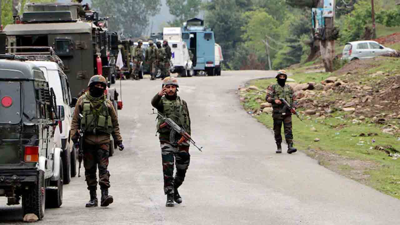 Encounter | జమ్ము కశ్మీర్‌లో ఎదురు కాల్పులు.. ఖాన్యార్‌ ప్రాంతంలో తుపాకుల మోత