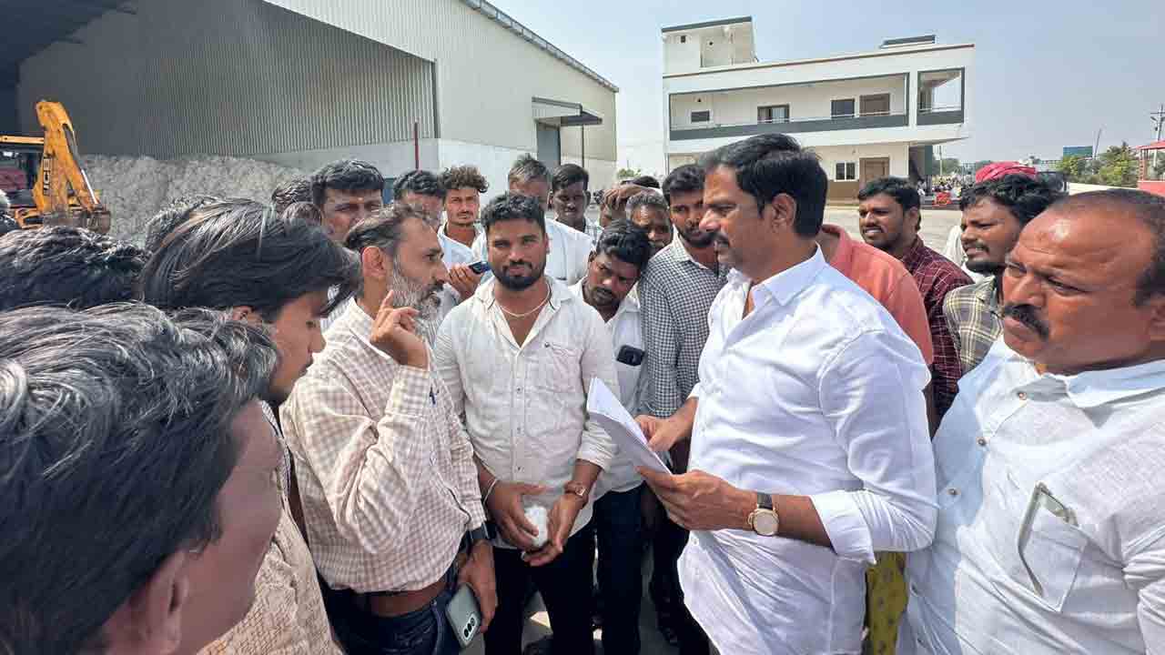 రాబంధులా కాంగ్రెస్‌ ప్రభుత్వం