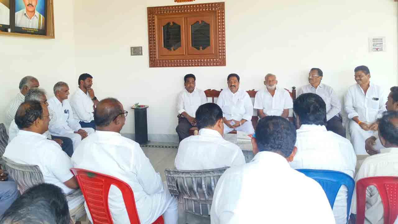 దీక్షా దివస్‌కు అధిక సంఖ్యలో తరలిరండి