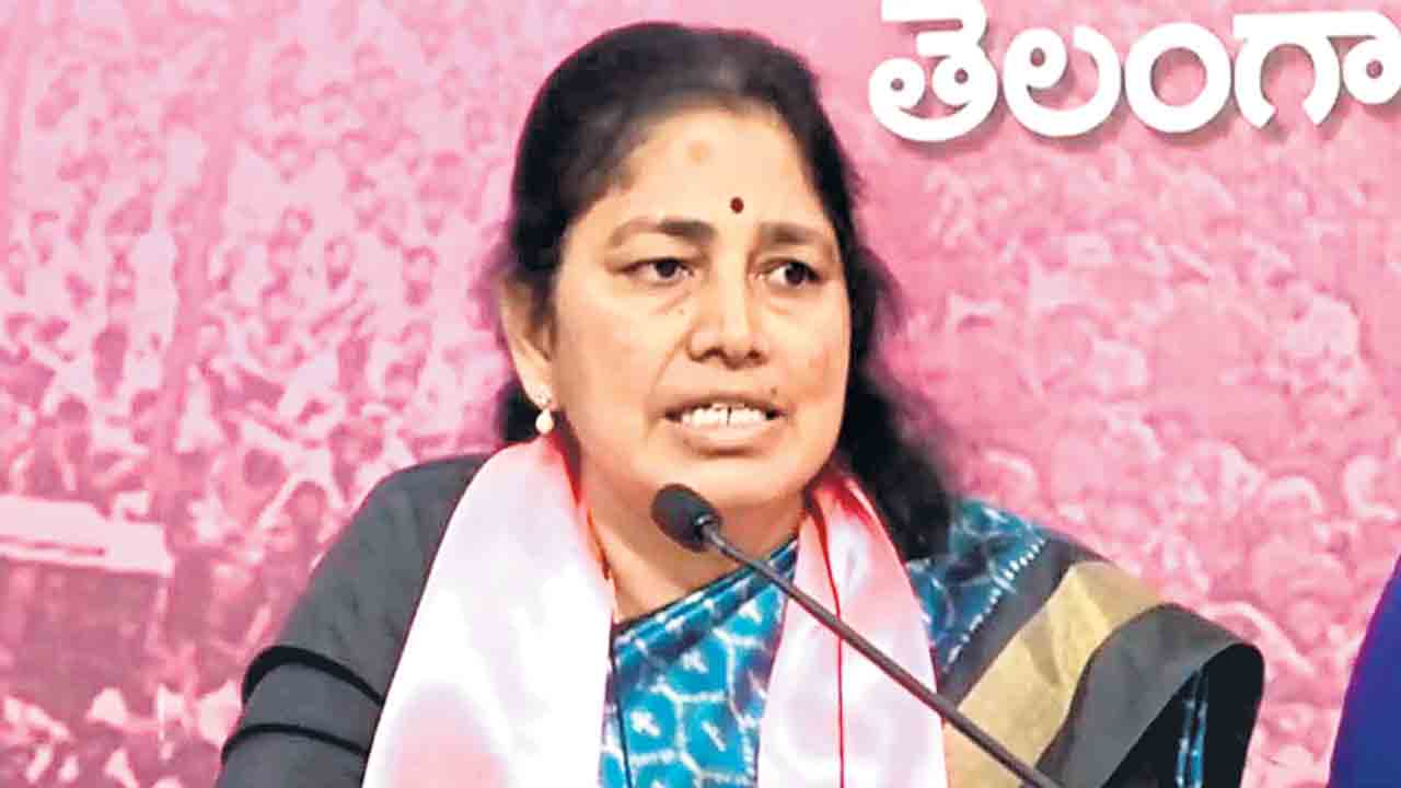 మూసీ కాదు.. పాపాలను ప్రక్షాళన చేసుకో