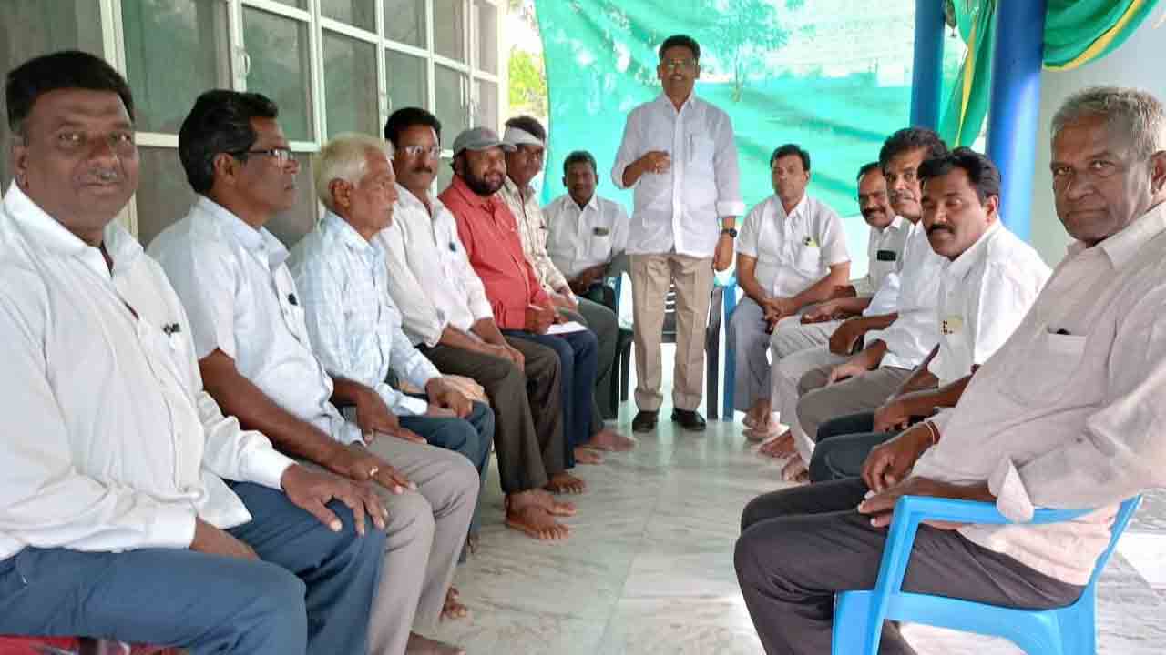 రేపటి దీక్షా దివస్‌ను విజయవంతం చేయాలి