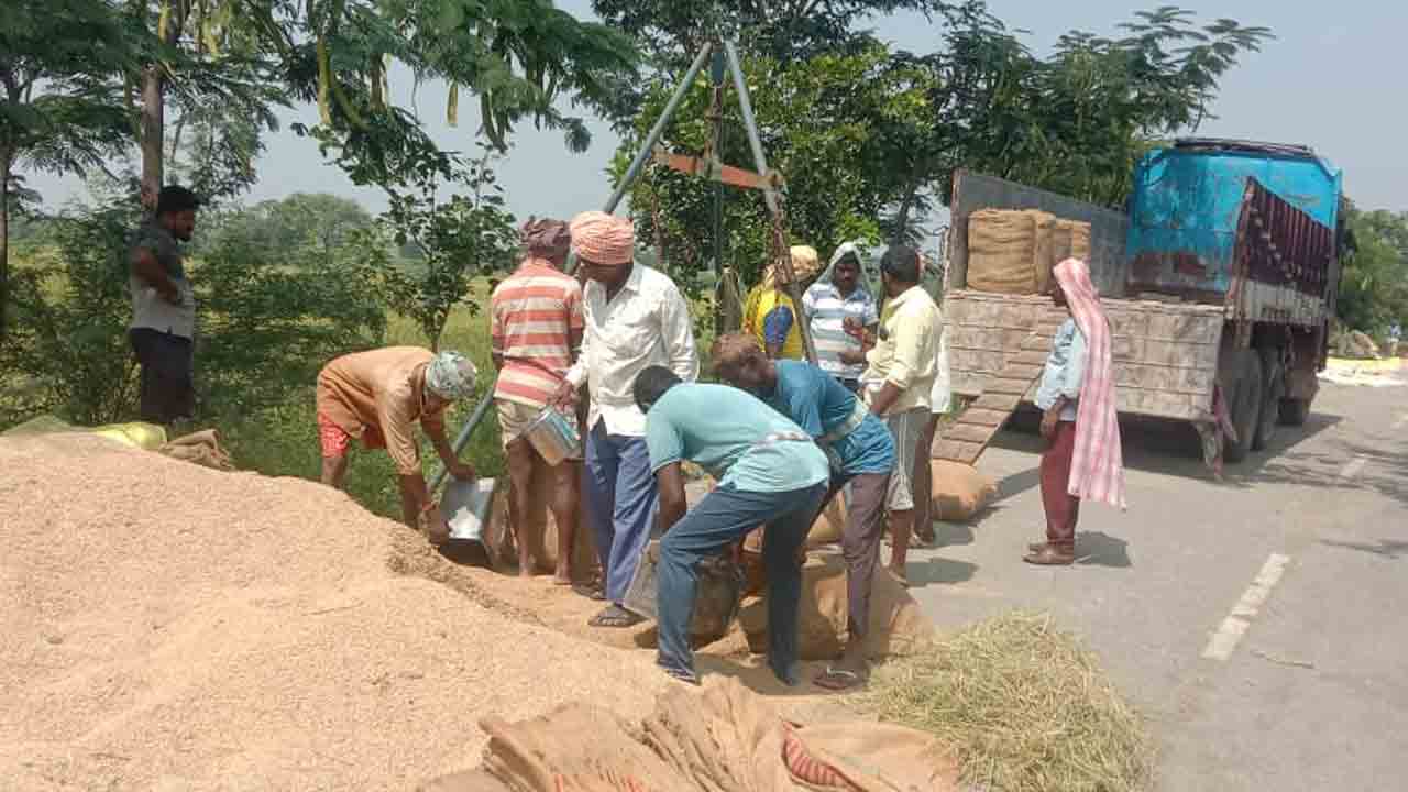 ఆదరణ కరువు!