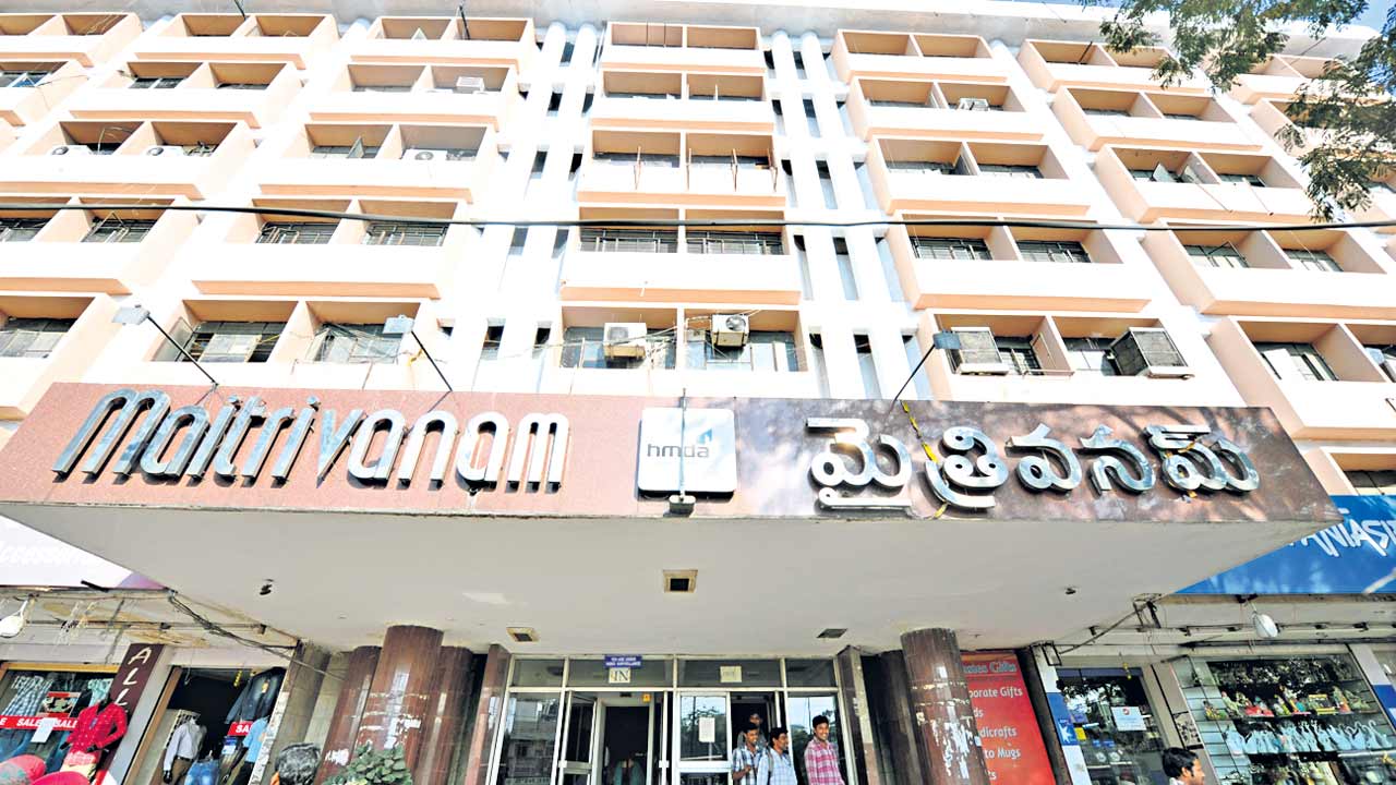 HMDA | చెరువుల హద్దుల నిర్ధారణకు మరికొంత సమయం కావాలి.. హైకోర్టును కోరనున్న హెచ్‌ఎండీఏ!