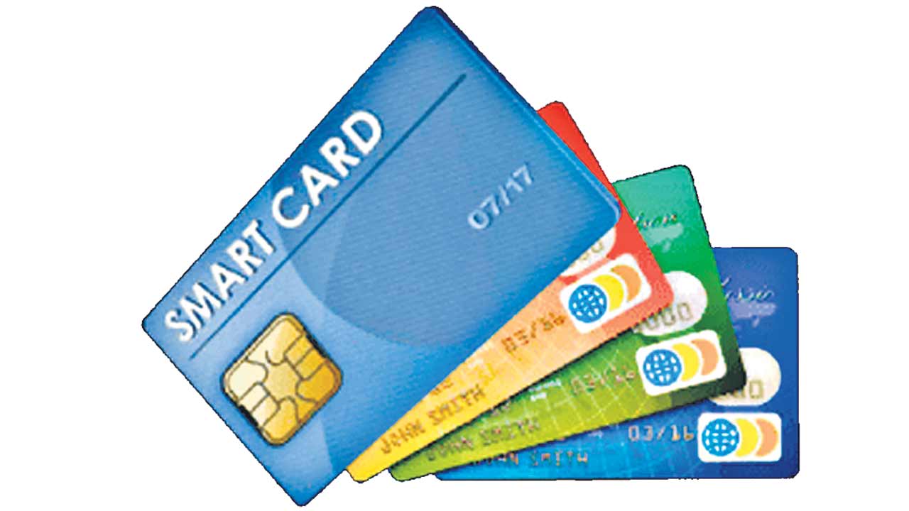 ఆర్టీఏలో స్మార్ట్‌కార్డుల కొరత.. డ్రైవింగ్‌ లైసెన్స్‌, ఆర్సీ కార్డుల ప్రింట్‌లో పెరుగుతున్న జాప్యం