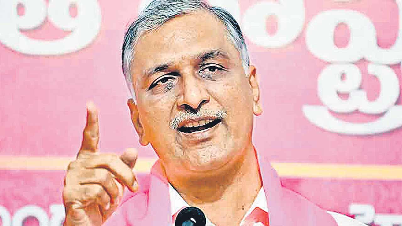Harish Rao | ఓ వైపు ప్రభుత్వ విజయోత్సవాలు.. మరోవైపు ఈ బూటకపు ఎన్కౌంటర్ : హరీష్ రావు