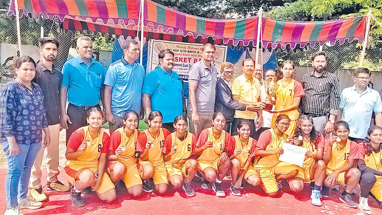 చాంపియన్‌ హైదరాబాద్‌