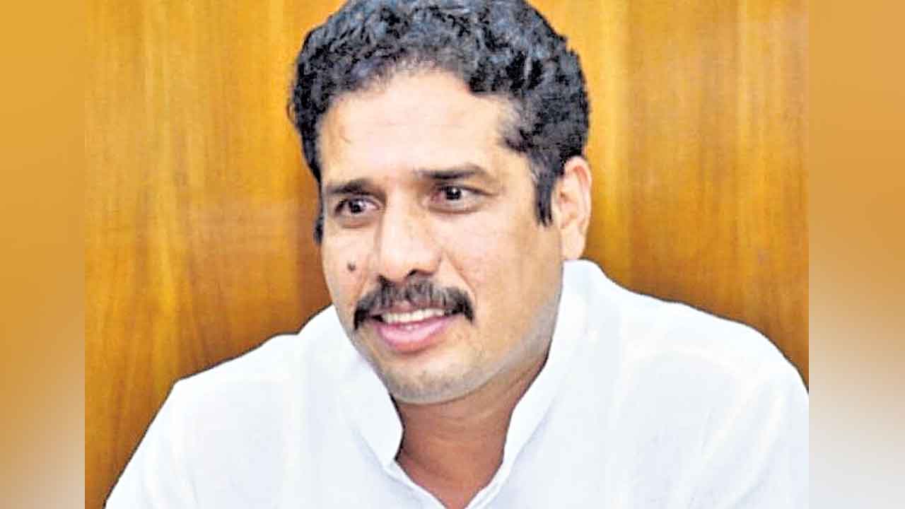 నేడు లగచర్లకు జాతీయ ఎస్టీ కమిషన్‌ సభ్యుడు