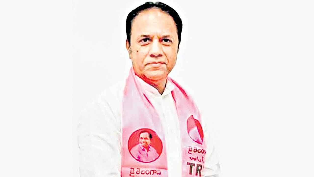 పర్యావరణ సమతుల్యతను బాధ్యతగా స్వీకరించాలి