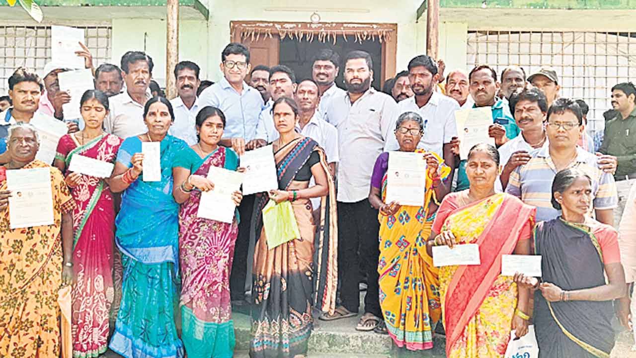 రైతుల కోసం పాదయాత్ర చేస్తా