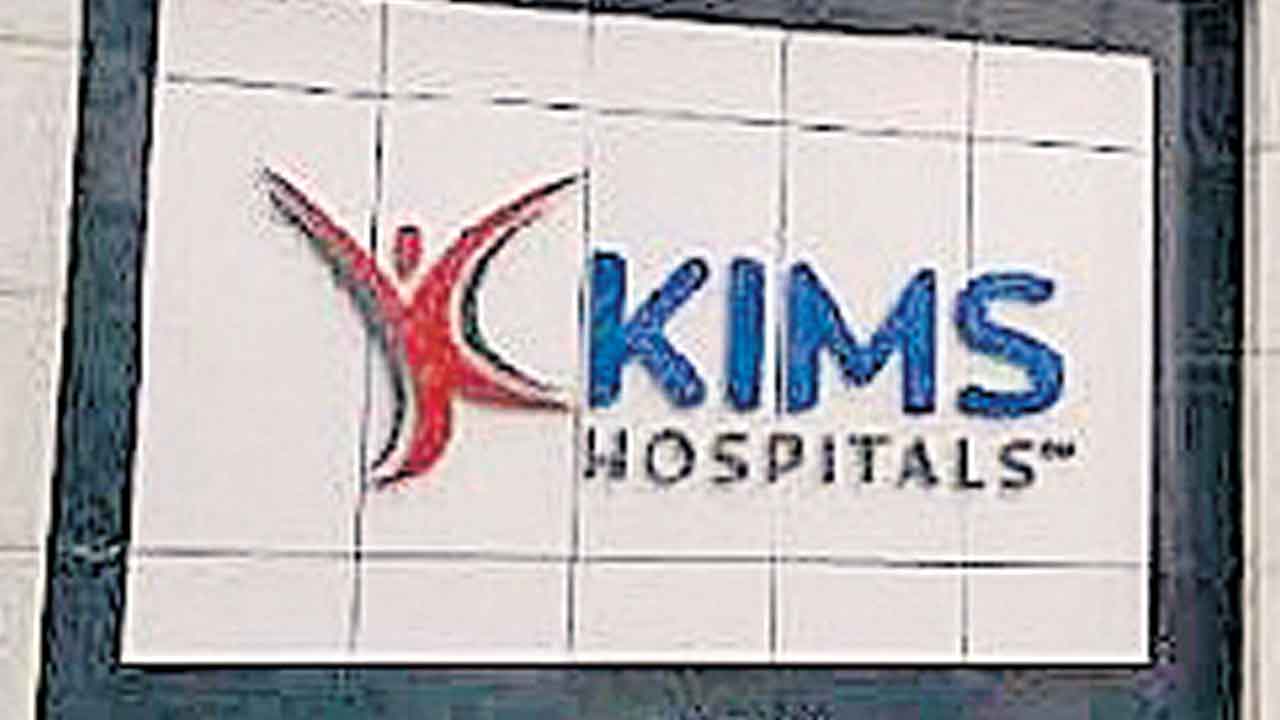 కిమ్స్‌ లాభం 121 కోట్లు