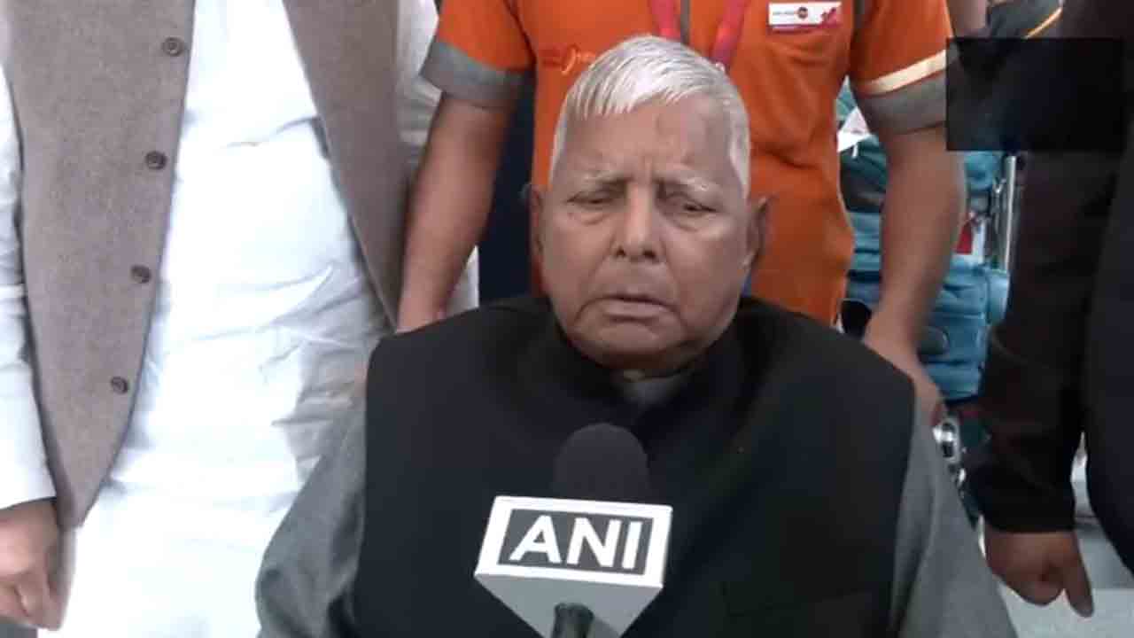 Lalu Yadav | బ్యాలెట్ పద్ధతిలోనే ఎన్నికలు నిర్వహించాలి.. లాలూ యాదవ్‌ డిమాండ్