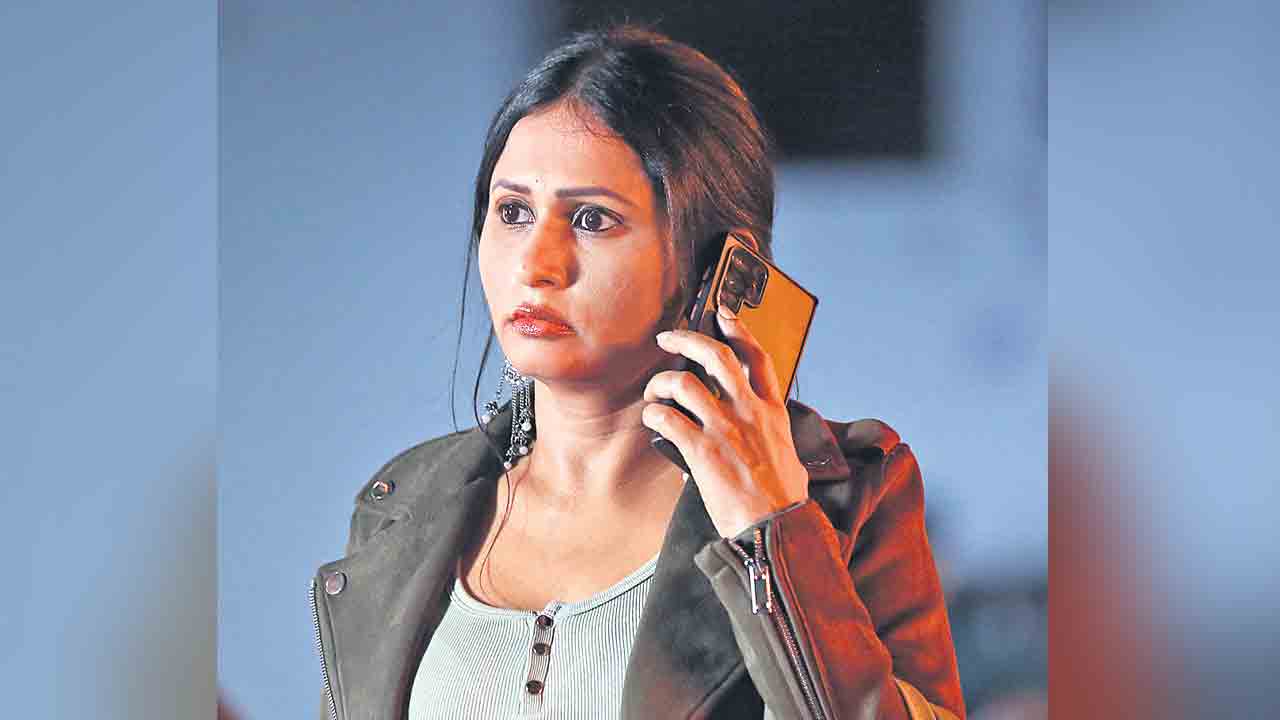 మర్డర్‌ వెనక మిస్టరీ