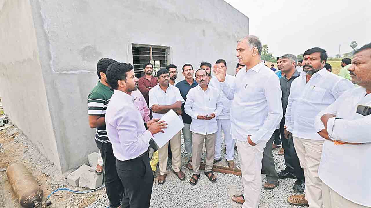 ఘనపూర్‌ పంప్‌హౌస్‌ పూర్తికావాలి