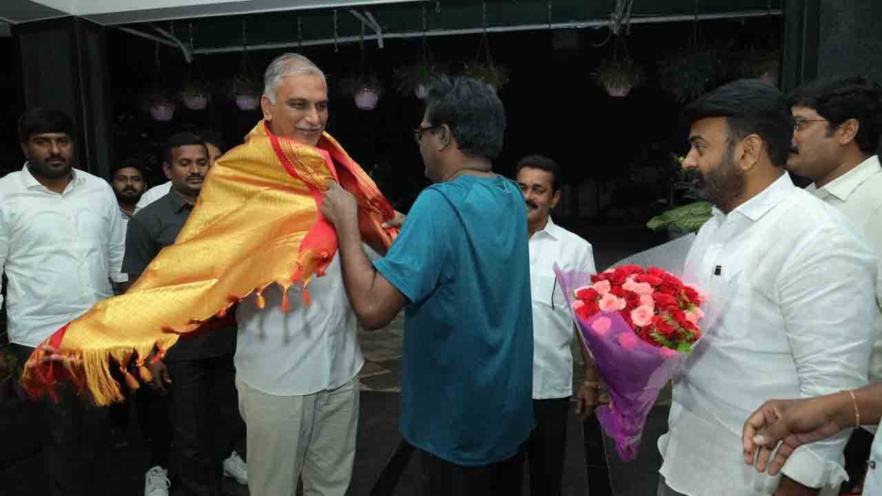 ఖమ్మానికి చేరుకున్న.. హరీశ్‌రావు, కమలాకర్‌