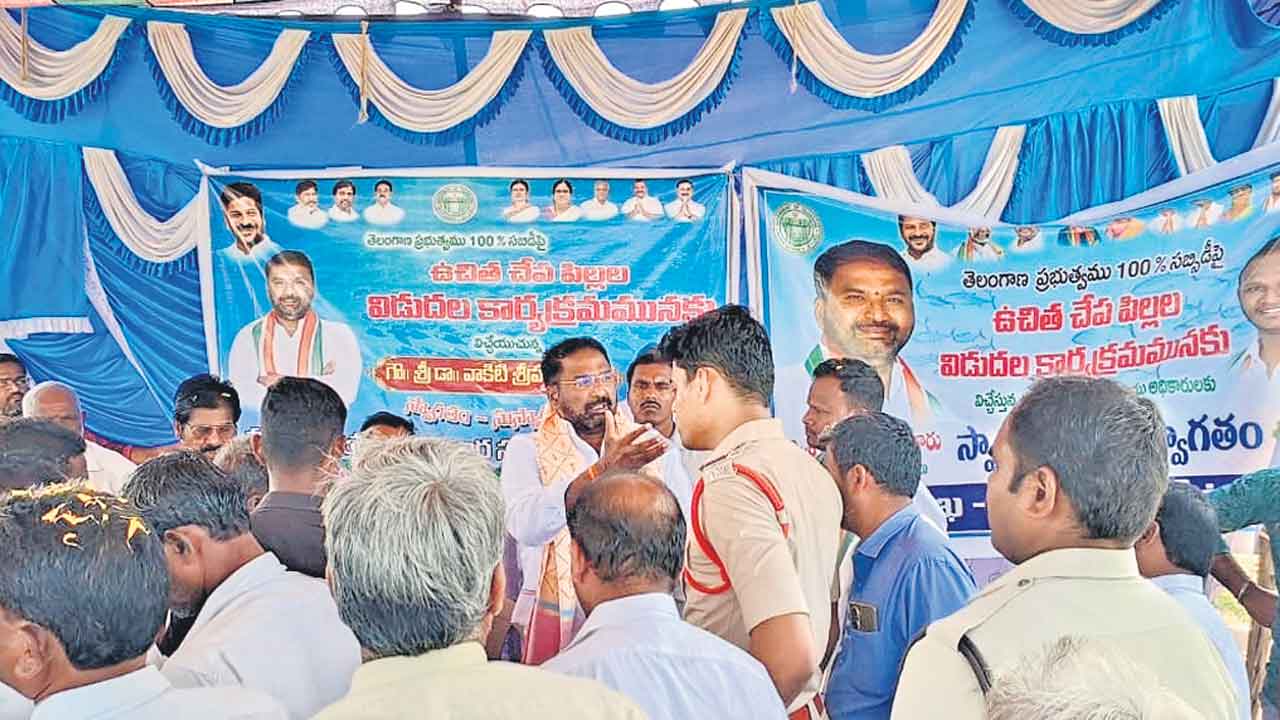 మక్తల్‌ ఎమ్మెల్యేకు నిరసన సెగ