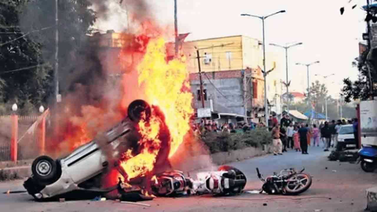 Manipur | మణిపూర్‌లో కొనసాగుతున్న ఉద్రిక్తతలు.. కాల్పుల్లో ఒకరు మృతి