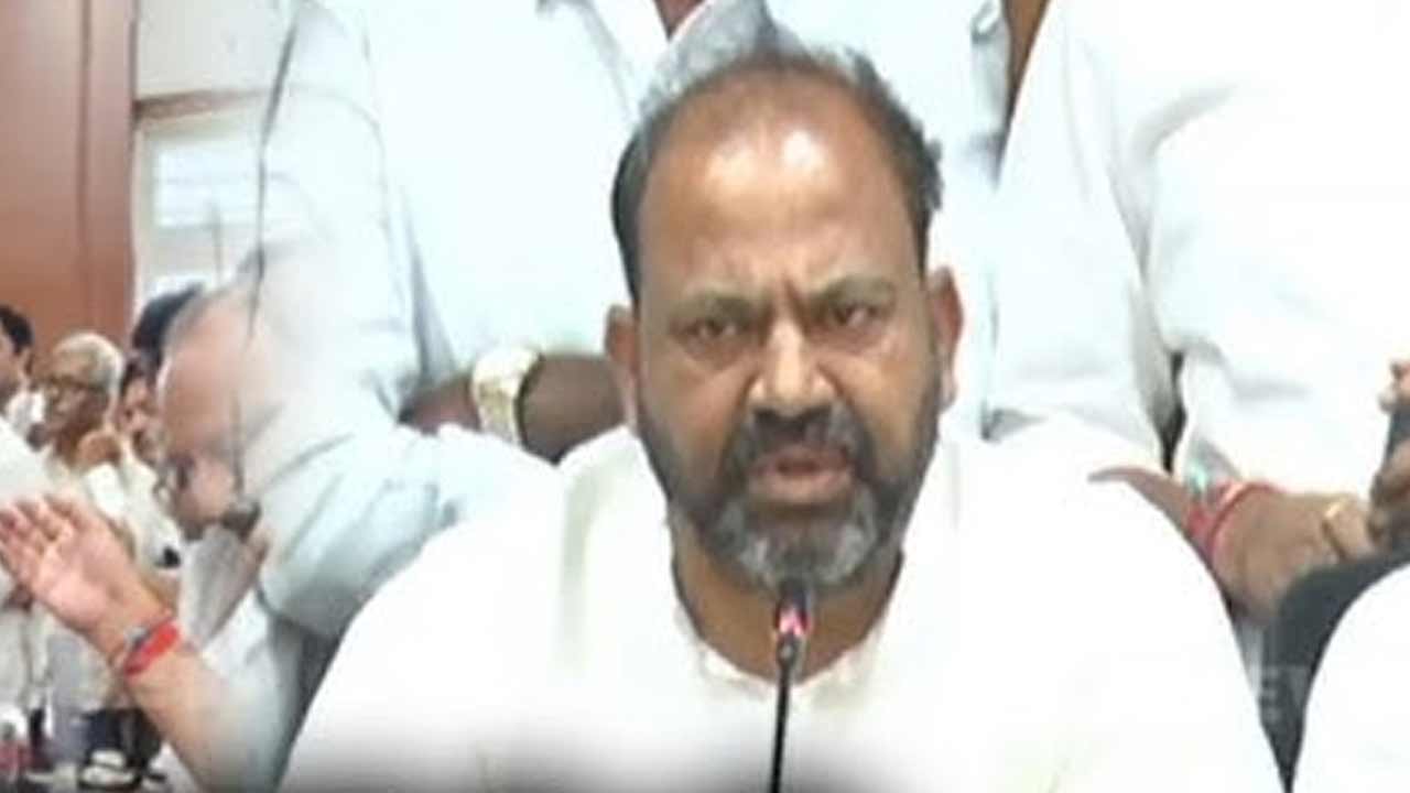 హౌసింగ్‌ సొసైటీలకు ఇండ్ల స్థలాలిప్పిస్తాం