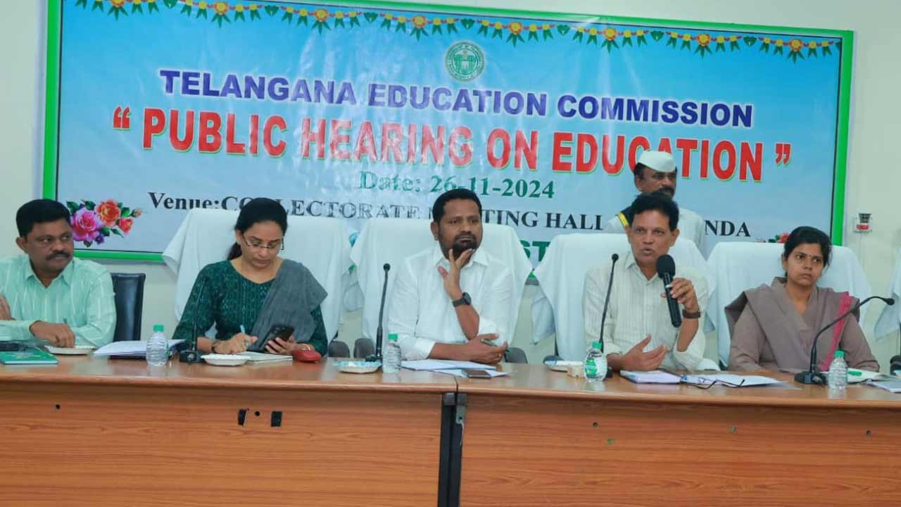 విద్యా సంస్థల్లో కనీస వసతులూ కరువే..