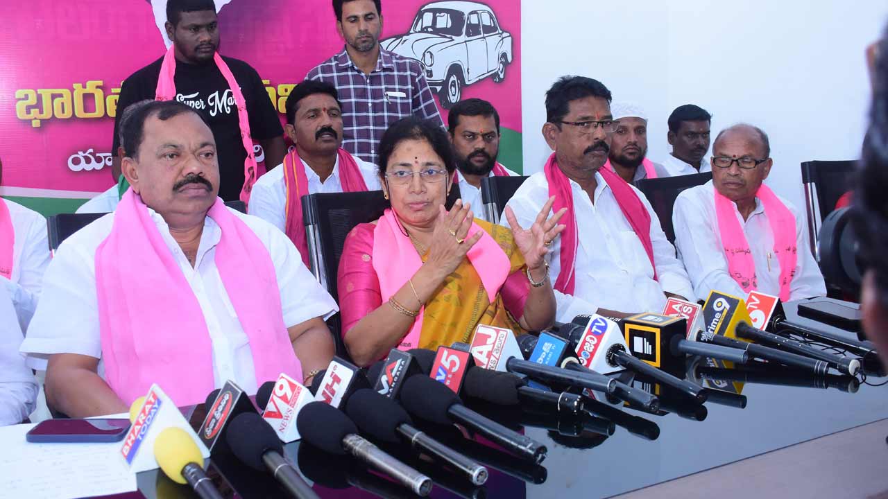 ఇంటింటి సర్వేపై ప్రభుత్వానికి చిత్తశుద్ధి ఉందా..?
