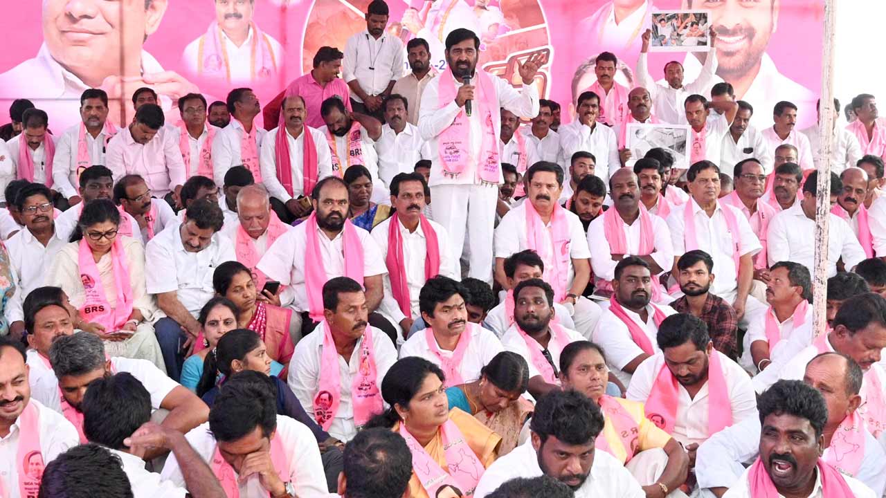 కేసీఆర్‌ దీక్ష.. పట్టుదలతోనే తెలంగాణ రాష్ట్రం